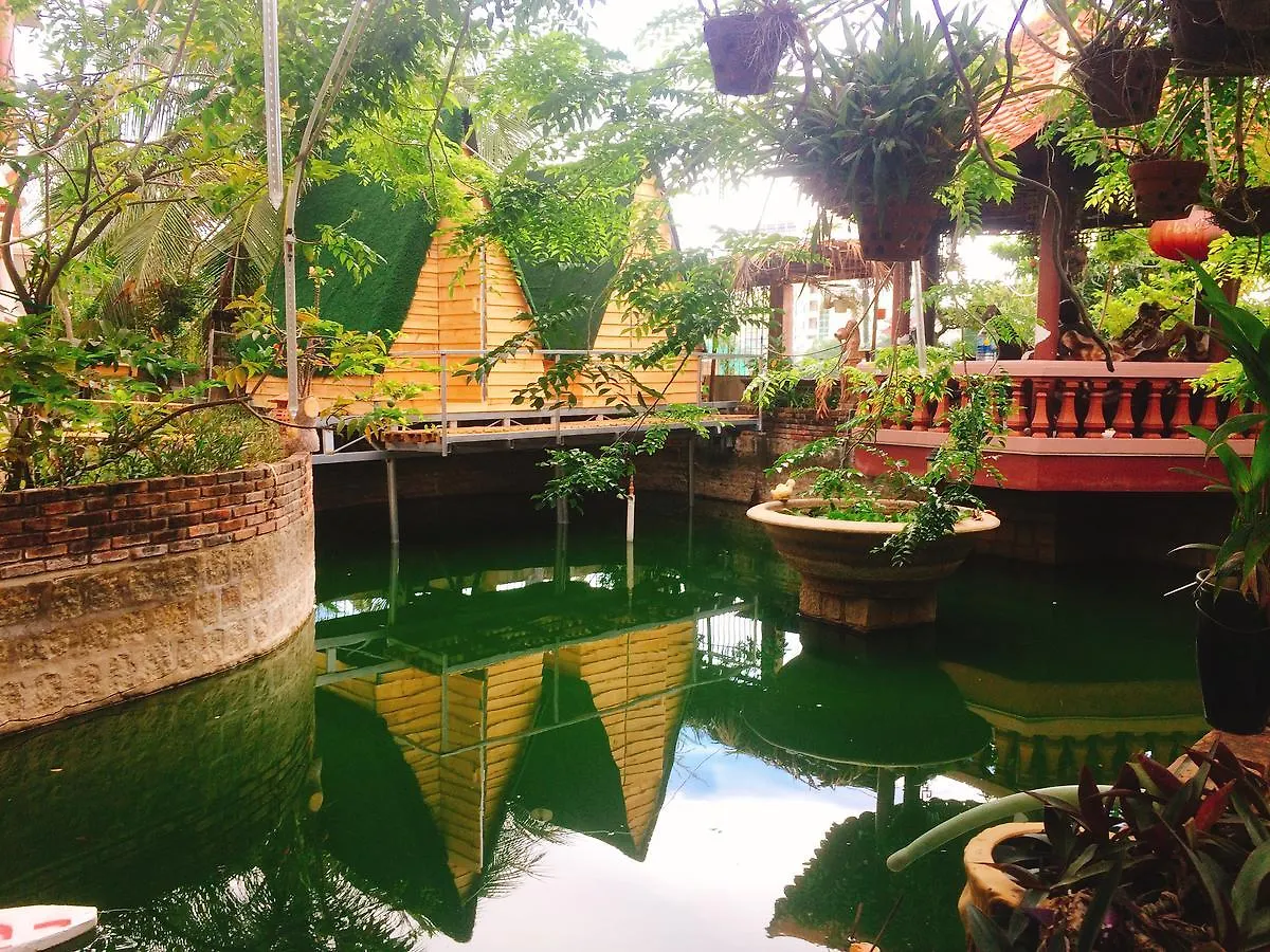 Jen'S Homestay Nha Trang 2*,